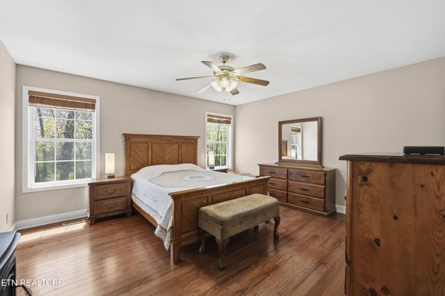240 Carriage Drive, Crossville, TN 38555