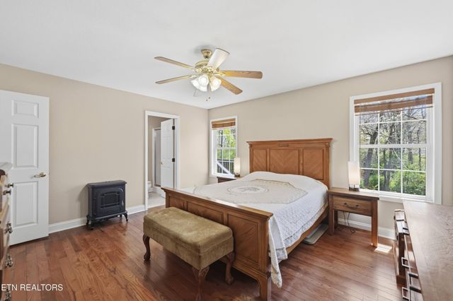 240 Carriage Drive, Crossville, TN 38555