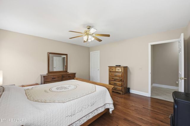 240 Carriage Drive, Crossville, TN 38555
