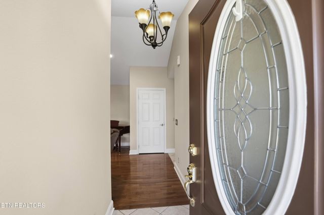 240 Carriage Drive, Crossville, TN 38555