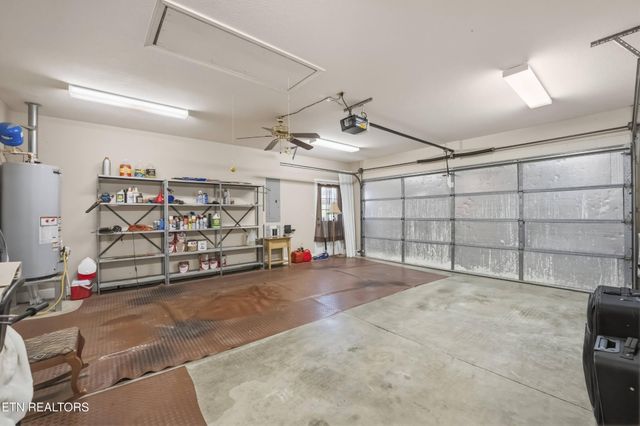 240 Carriage Drive, Crossville, TN 38555