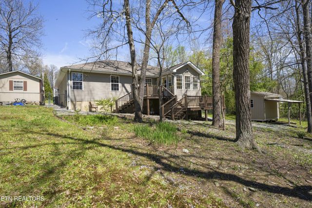 240 Carriage Drive, Crossville, TN 38555
