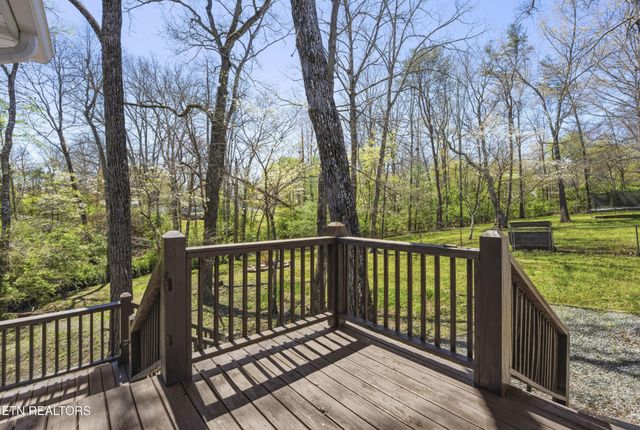 240 Carriage Drive, Crossville, TN 38555