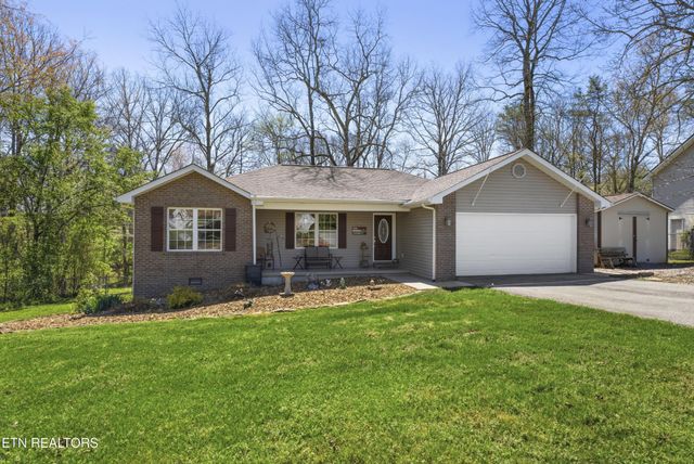 240 Carriage Drive, Crossville, TN 38555
