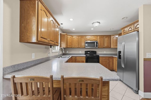 240 Carriage Drive, Crossville, TN 38555