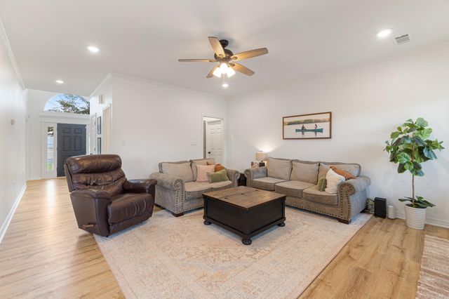 2406 Brittany Lane, Searcy, AR 72143