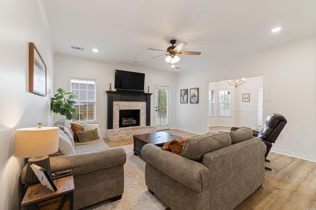 2406 Brittany Lane, Searcy, AR 72143