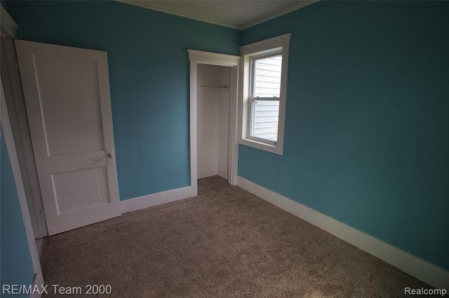 6100 Ironwood Street, Detroit, MI 48210