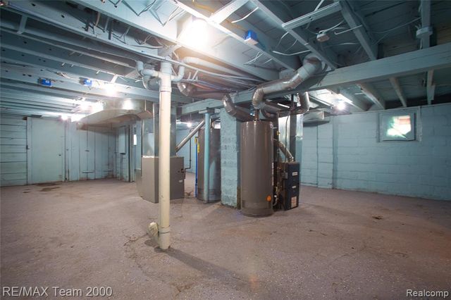 6100 Ironwood Street, Detroit, MI 48210