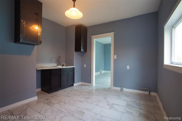 6100 Ironwood Street, Detroit, MI 48210