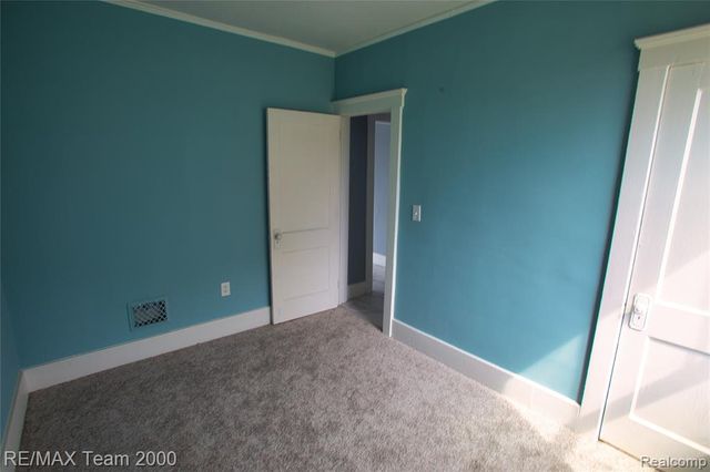 6100 Ironwood Street, Detroit, MI 48210