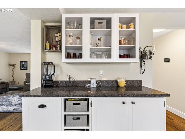 905 Nw 19TH St, Mc Minnville, OR 97128