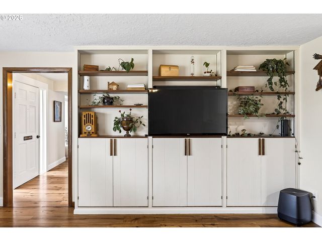 905 Nw 19TH St, Mc Minnville, OR 97128