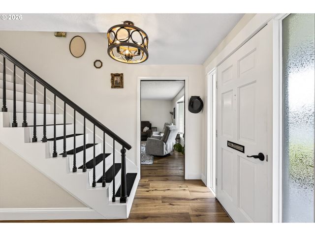 905 Nw 19TH St, Mc Minnville, OR 97128