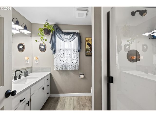 905 Nw 19TH St, Mc Minnville, OR 97128