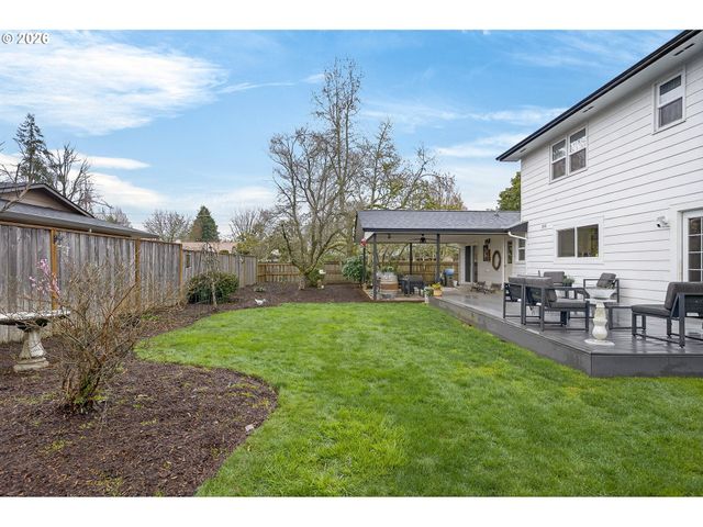 905 Nw 19TH St, Mc Minnville, OR 97128