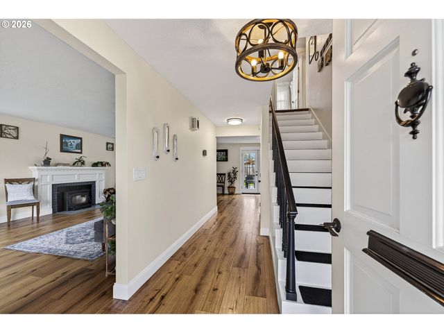 905 Nw 19TH St, Mc Minnville, OR 97128