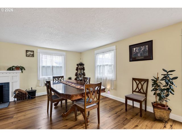 905 Nw 19TH St, Mc Minnville, OR 97128