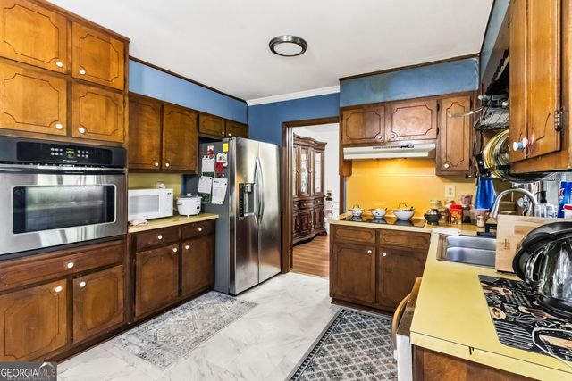 4532 King Lear Drive, Stone Mountain, GA 30083