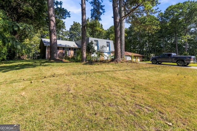 4532 King Lear Drive, Stone Mountain, GA 30083