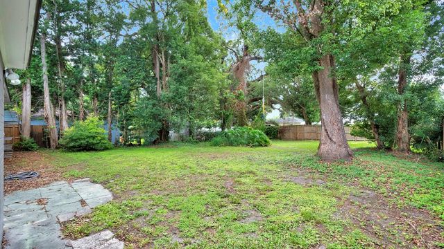 1810 HILLCREST STREET, Orlando, FL 32803