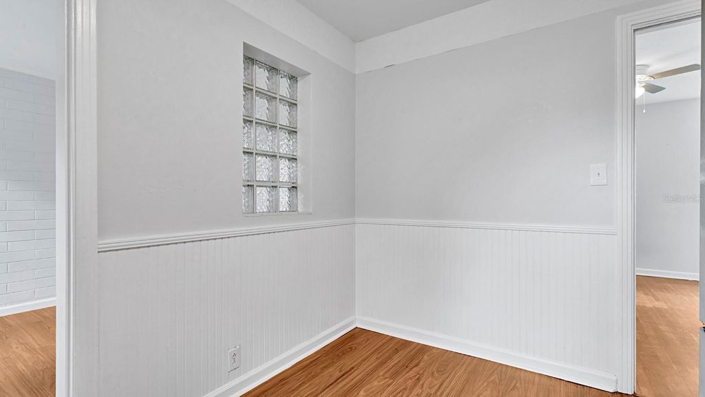 Image 8 of property listing at 1810 HILLCREST STREET, Orlando, FL 32803