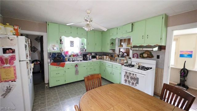 901 & 903 Lenore Street, Parkersburg, WV 26101