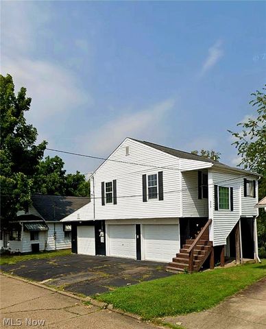 901 & 903 Lenore Street, Parkersburg, WV 26101