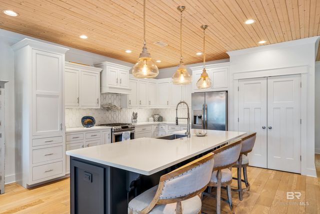 5307 Florida Avenue, Orange Beach, AL 36561