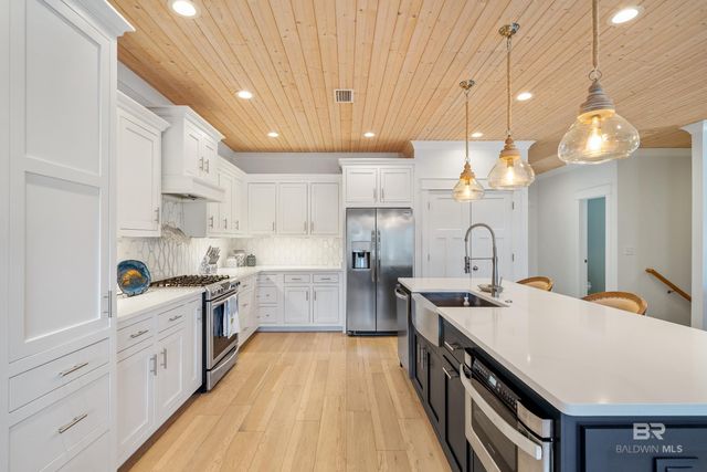 5307 Florida Avenue, Orange Beach, AL 36561