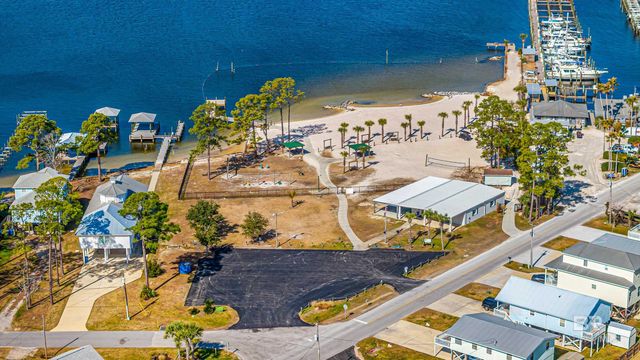 5307 Florida Avenue, Orange Beach, AL 36561