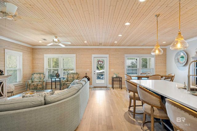 5307 Florida Avenue, Orange Beach, AL 36561