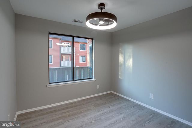 2711-B SUSSEX CT, Mount Laurel, NJ 08054