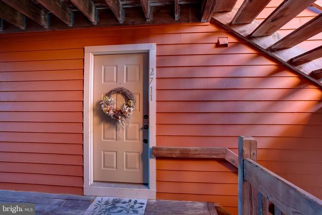 2711-B SUSSEX CT, Mount Laurel, NJ 08054