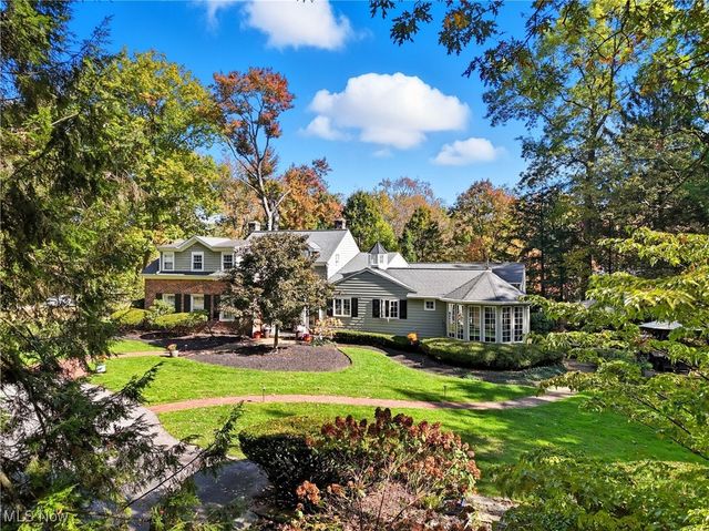 37300 Jackson Road, Moreland Hills, OH 44022