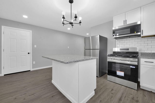 2496 Navarre Road, Columbus, OH 43207