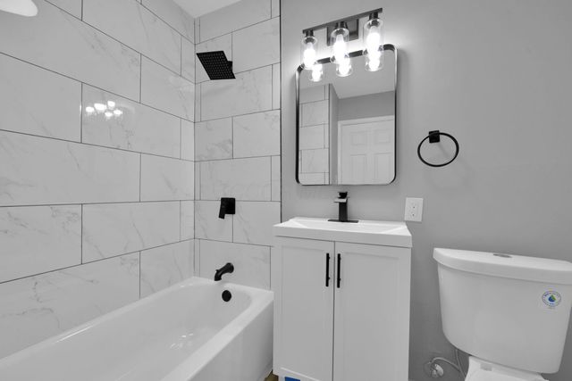 2496 Navarre Road, Columbus, OH 43207