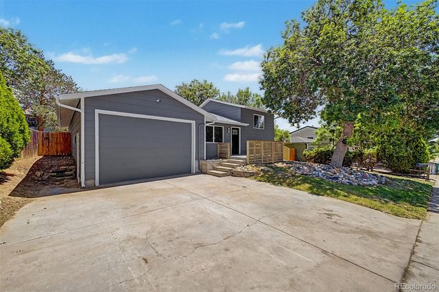 1768 Laredo Street, Aurora, CO 80011