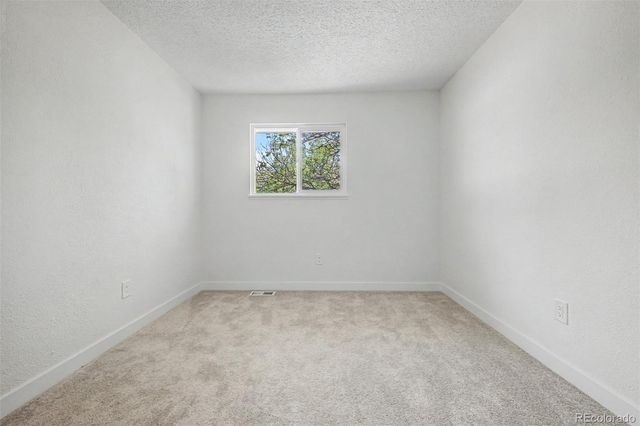 1768 Laredo Street, Aurora, CO 80011