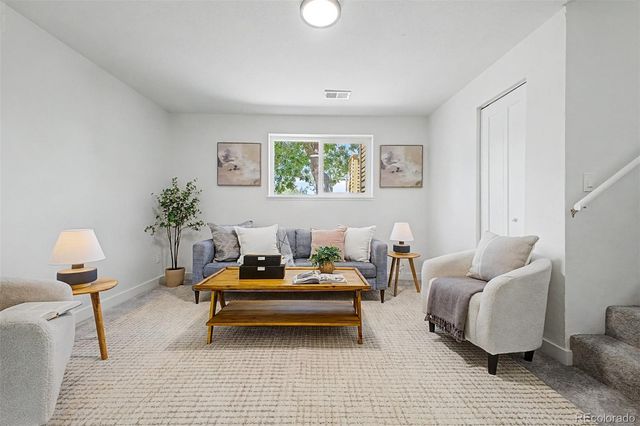 1768 Laredo Street, Aurora, CO 80011