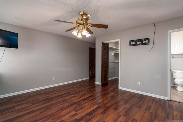 5618 Pecan Lake Road, Little Rock, AR 72204