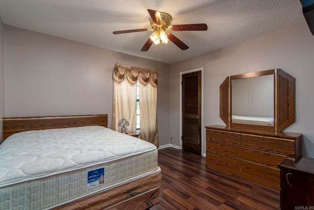 5618 Pecan Lake Road, Little Rock, AR 72204