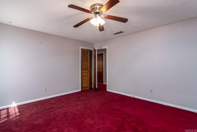 5618 Pecan Lake Road, Little Rock, AR 72204