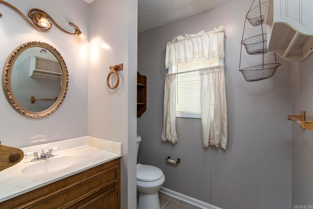 5618 Pecan Lake Road, Little Rock, AR 72204