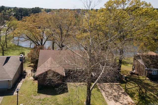 5618 Pecan Lake Road, Little Rock, AR 72204