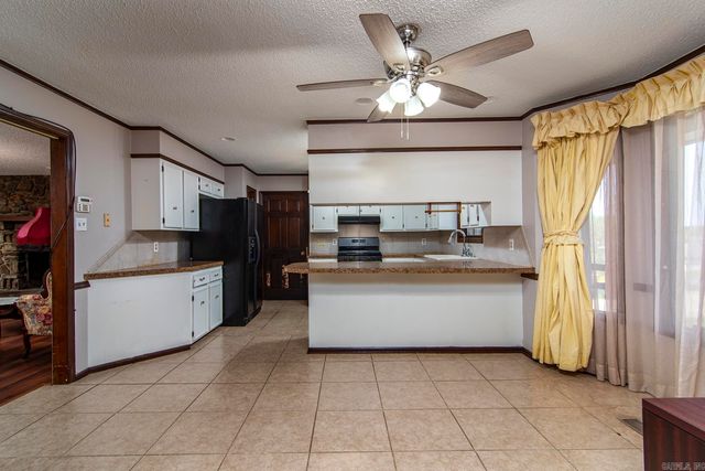 5618 Pecan Lake Road, Little Rock, AR 72204