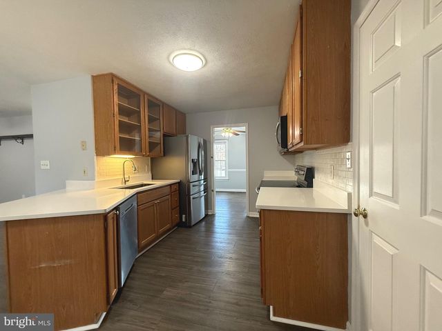 10002 ERLWOOD CT, Fredericksburg, VA 22407