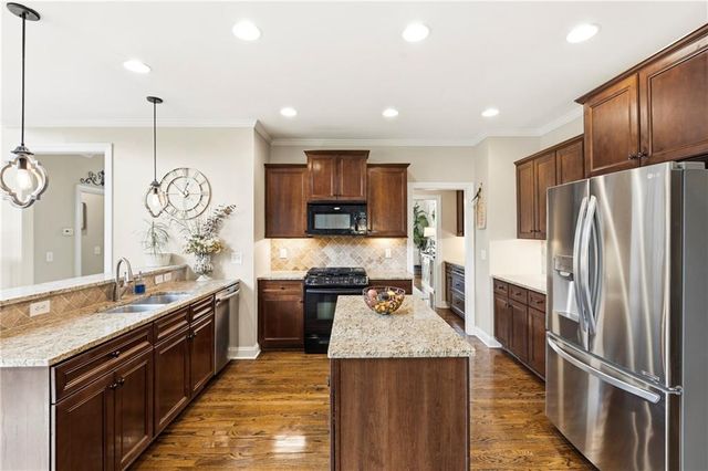 2838 Magnolia Creek Drive NW, Kennesaw, GA 30152