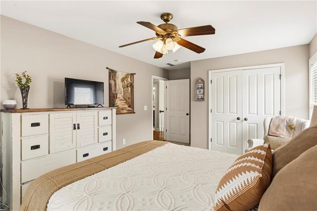 2838 Magnolia Creek Drive NW, Kennesaw, GA 30152