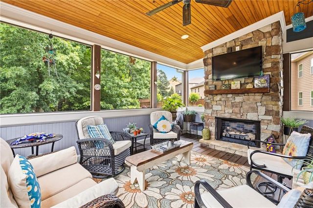 2838 Magnolia Creek Drive NW, Kennesaw, GA 30152